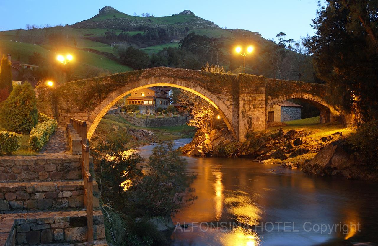 Hotel La Alfonsina Santibanez de Villacarriedo Exteriér fotografie